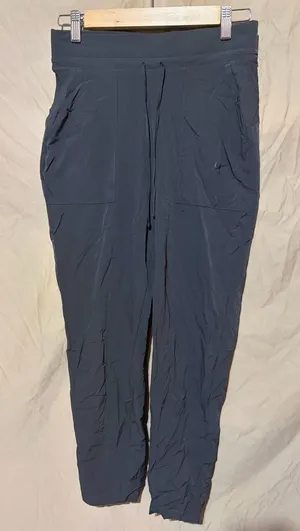 Nike pants thumbnail 1