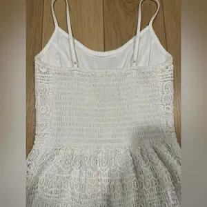 Abercrombie White Crochet Lace Mini Dress Boho Festival Smocked V-Neck thumbnail 6