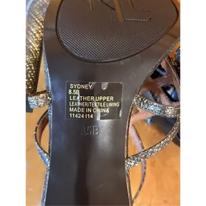 Lauren Ralph Lauren Women's Sydney Dress Sandal Heel Leather 8.5B Read thumbnail 7