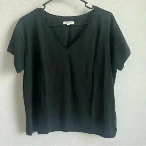 Madewell Black Classic V-Line Shirt Size‎ M thumbnail 6