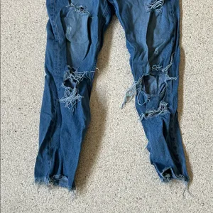Vervet Distressed Blue Jeans thumbnail 7