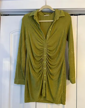 Long Sleeve Green Dress Size M thumbnail 2