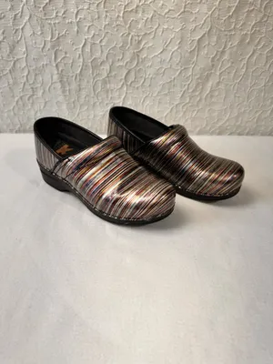 Dansko Women's Clogs Size 39 8.5 Professional Shoes Multicolor Leather Comfort thumbnail 2