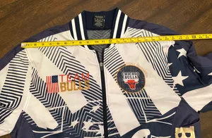 Chicago Bulls Basketball Throwback Jacket NBA Size XXL Windbreaker thumbnail 6