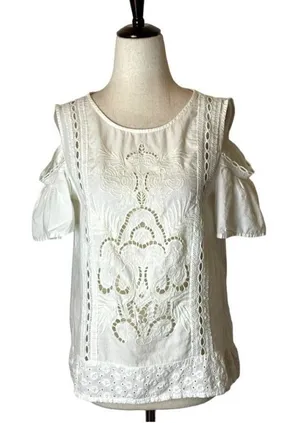 Zara White Cotton Lace‎ Cut Out Cold Shoulder Blouse Size XS thumbnail 1
