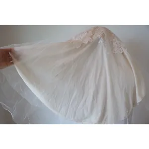 1974 Vintage Bianchi Silk Qiana Wedding Gown Lace Pearl Hood Veil Bridal Dress thumbnail 7