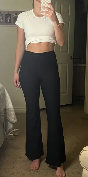 Old Navy Flare Ribbed Leggings Powersoft thumbnail 1