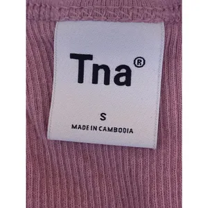 Aritzia TNA Pink Sculpt Ribbed Knit Sleeveless Scoop Cami Tank Crop Top Size S thumbnail 5