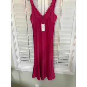 WAYF Pink Midi Dress Size‎ Large thumbnail 4