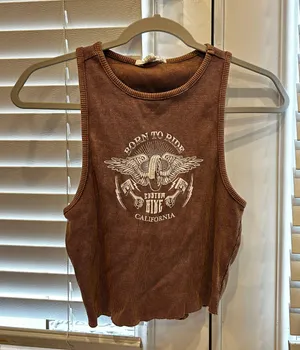 Tilly's Shirt thumbnail 1