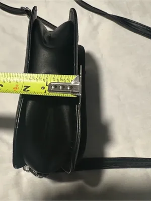 Black Quilted Crossbody Bag with Adjustable Strap thumbnail 8