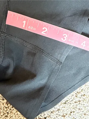 Athleta Run With It 3.5” Shorts Women’s L Black Lined Running Athletic thumbnail 7