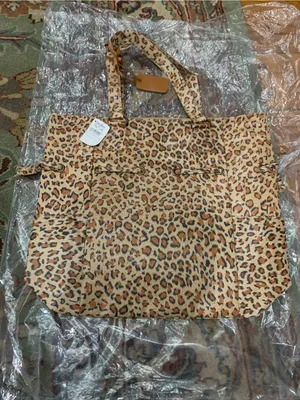Neiman Marcus Leopard Print Large Tote Bag Women’s Brown New With Tags thumbnail 2