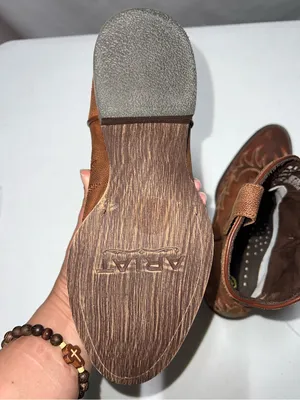 Ariat Brown‎ Embroidered Leather Western Boots thumbnail 7