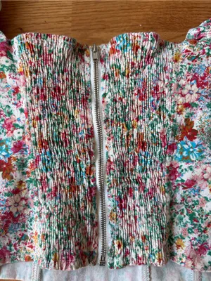 ASTR the Label Floral Puff-Sleeve Cropped Top Size Small thumbnail 6
