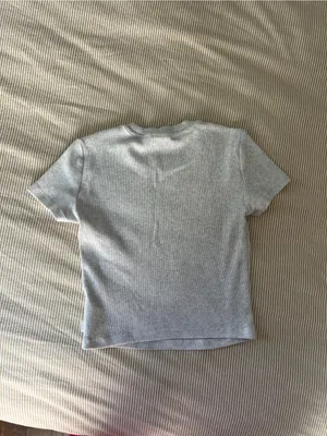 Aritzia TNA HomeStretch Rib Crew Waist T-Shirt thumbnail 4