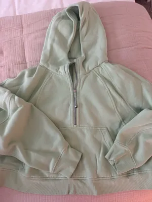 Lululemon Sweatshirt Scuba thumbnail 1