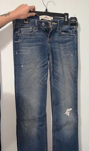 Hollister Flare Jeans thumbnail 1