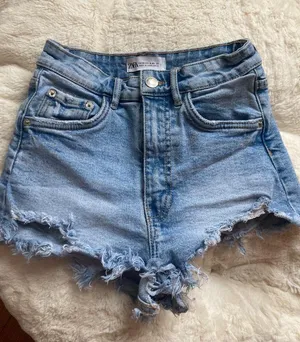 Zara jean shorts thumbnail 1