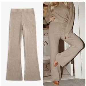 Abercrombie XXL Knit Pants Kathleen Post Ribbed Wide Leg Tan High Rise Cozy NEW thumbnail 2