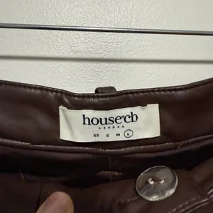 House of CB Inaya Chocolate Brown‎ Stretch Vegan Leather Trousers Size Large thumbnail 6