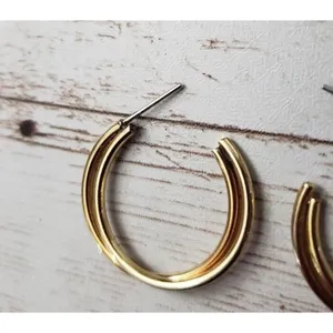 Vintage Earrings For Pierced Ears Gold Tone Double Hoop thumbnail 6