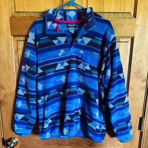 Patagonia sweater! Purple geometric quarter snap fleece pullover women’s size XL thumbnail 1