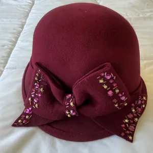 Y2K Burgundy Wool Cloche Hat w/ Rhinestone Bow – Vintage Glam Beaded Winter Hat – NWT Elegant Statement Hat thumbnail 1