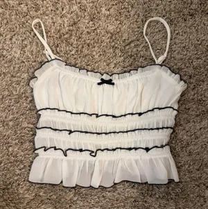 Princess Polly Top thumbnail 1