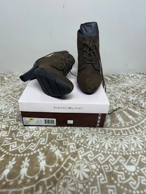 Bandolino Olive Brown Suede Lace-Up Heeled Ankle Boots thumbnail 2