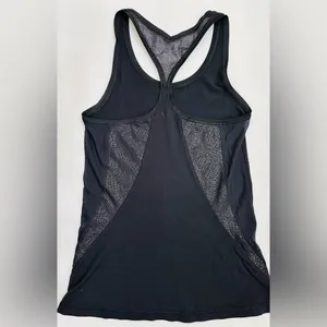 Lululemon Women's Black Racerback Tank Top‎ Sz XS thumbnail 3