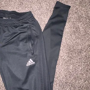Adidas black joggers with three stripes, size XS thumbnail 7