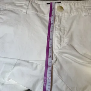 American Eagle Womens Size 12 White Midi Stretch Chino Shorts Summer Beach thumbnail 10