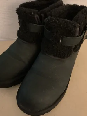 UGG women Black leather shearling shirt classic boots US 10 thumbnail 4