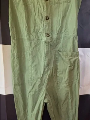 Fourteenth Place Sleeveless Olive Utility Romper with Front Buttons thumbnail 5