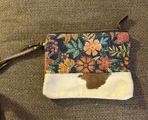 Myra Bags thumbnail 1
