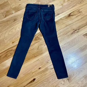 Abercrombie & Fitch Much Loved Dark Blue Five Pocket Jeans Sz 4R - W27 x L 29 thumbnail 4