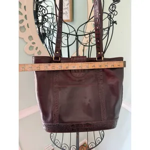 Brahmin Tote Bag Womens Medium Burgundy Good Leather Croc Embossed Vintage‎ thumbnail 6