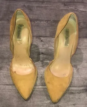 Steve Madden pointy toed tan suede heels thumbnail 1