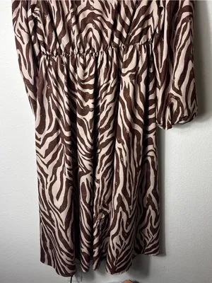 SHEIN Curve Zebra Print Twist Front Dress Plus 0XL (12) thumbnail 8
