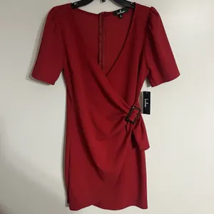 NWT Women's Lulus Apulia‎ Red Puff Sleeve Belted Bodycon Dress Size Large thumbnail 2
