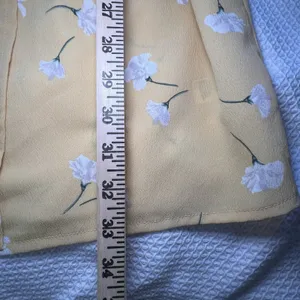 Amuse Society Yellow‎ Wrap Dress White Flowers Size L thumbnail 6