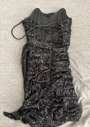 Lucy in the Sky Strapless Sequin Dress Black Bodycon thumbnail 2