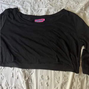Edikted Black Long Sleeve Crop Top thumbnail 4