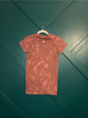 Lululemon Swiftly Tech Short Sleeve Shirt 2.0 - Shadow Bloom Roasted Brown Brier Rose thumbnail 3