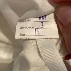 Women’s Chiffon Wedding Dress Corset Back Size 16 NWOT thumbnail 11