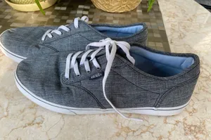 Vans Size 8 women’s gray sneakers thumbnail 1