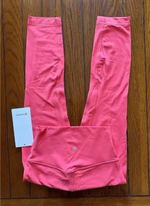 Lululemon Align High Rise 23” Double Lined, Pale Raspberry Size 4 NWT thumbnail 1