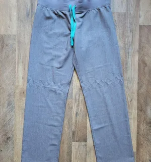 Women's Figs Livingston Scrub Pants Graphite Gray Size Small thumbnail 5