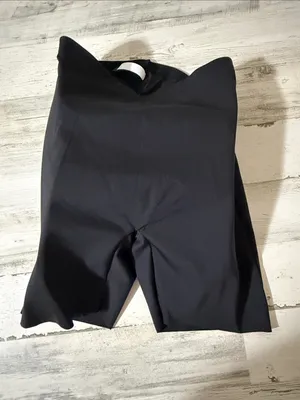 SKIMS Black Hip Shaping Enhancement Padded Mid Thigh Short Size Large thumbnail 2